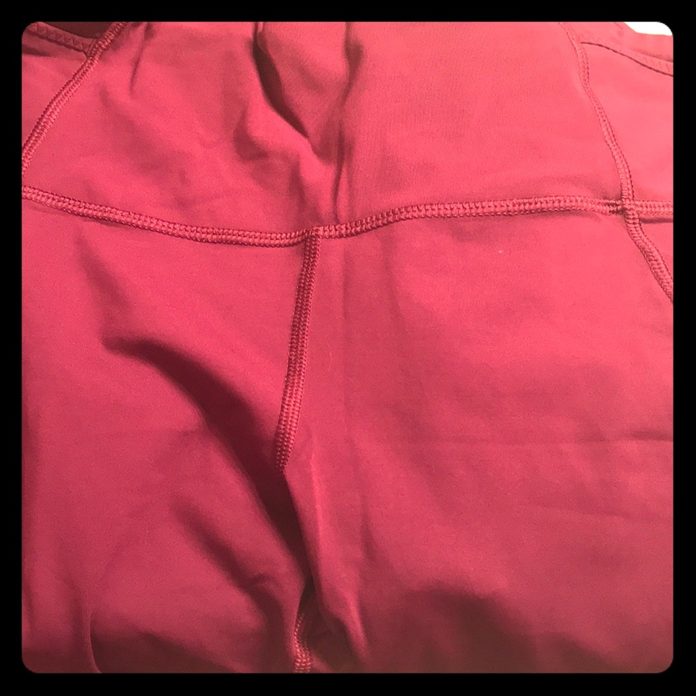 Lululemon magenta pink pants/leggings